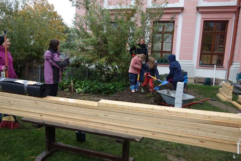 Gartenprojekt 2022 Neue Hochbeete für den Gemüsegarten Kindergarten